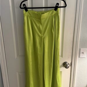 Elegant Lime Green Women's Pantsuit